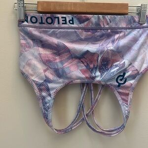 Peloton sports bra